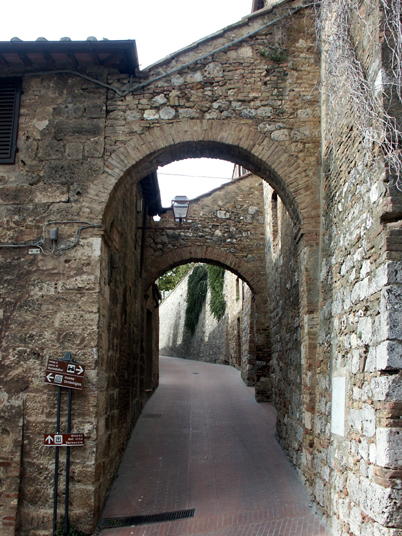 Gimignano 056.jpg - DCF 1.0